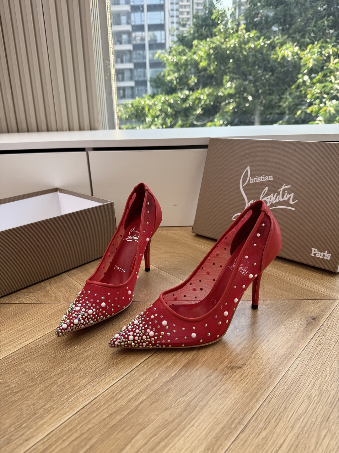 G277Christian Louboutin红底鞋单鞋 选到了颜色真好看呀[色色R]MyTheresa上现在居然 最后