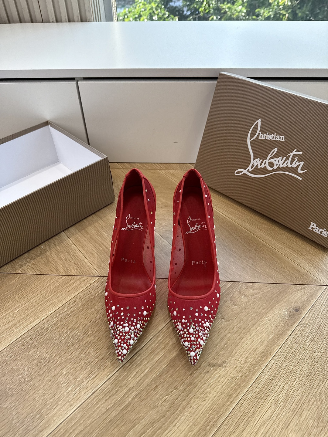 G277Christian Louboutin红底鞋单鞋 选到了颜色真好看呀[色色R]MyTheresa上现在居然 最后