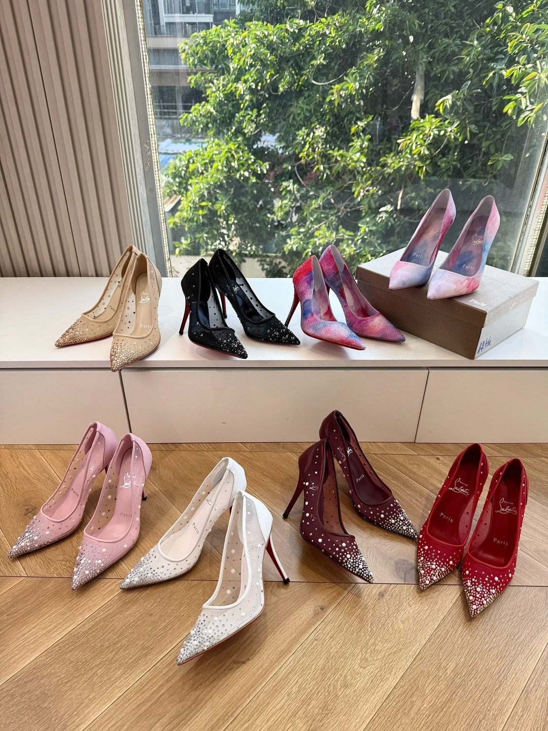G277Christian Louboutin红底鞋单鞋 选到了颜色真好看呀[色色R]MyTheresa上现在居然 最后