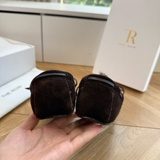 G679代购级别the roe羊卷毛棉鞋单鞋一定要收了它 有一丢高级又简约的感觉其实除了好看以外它的舒适度真的是好穿到舍 G679代购级别the roe羊卷毛棉鞋单鞋一定要收了它 有一丢高级又简约的感觉其实除了好看以外它的舒适度真的是好穿到舍