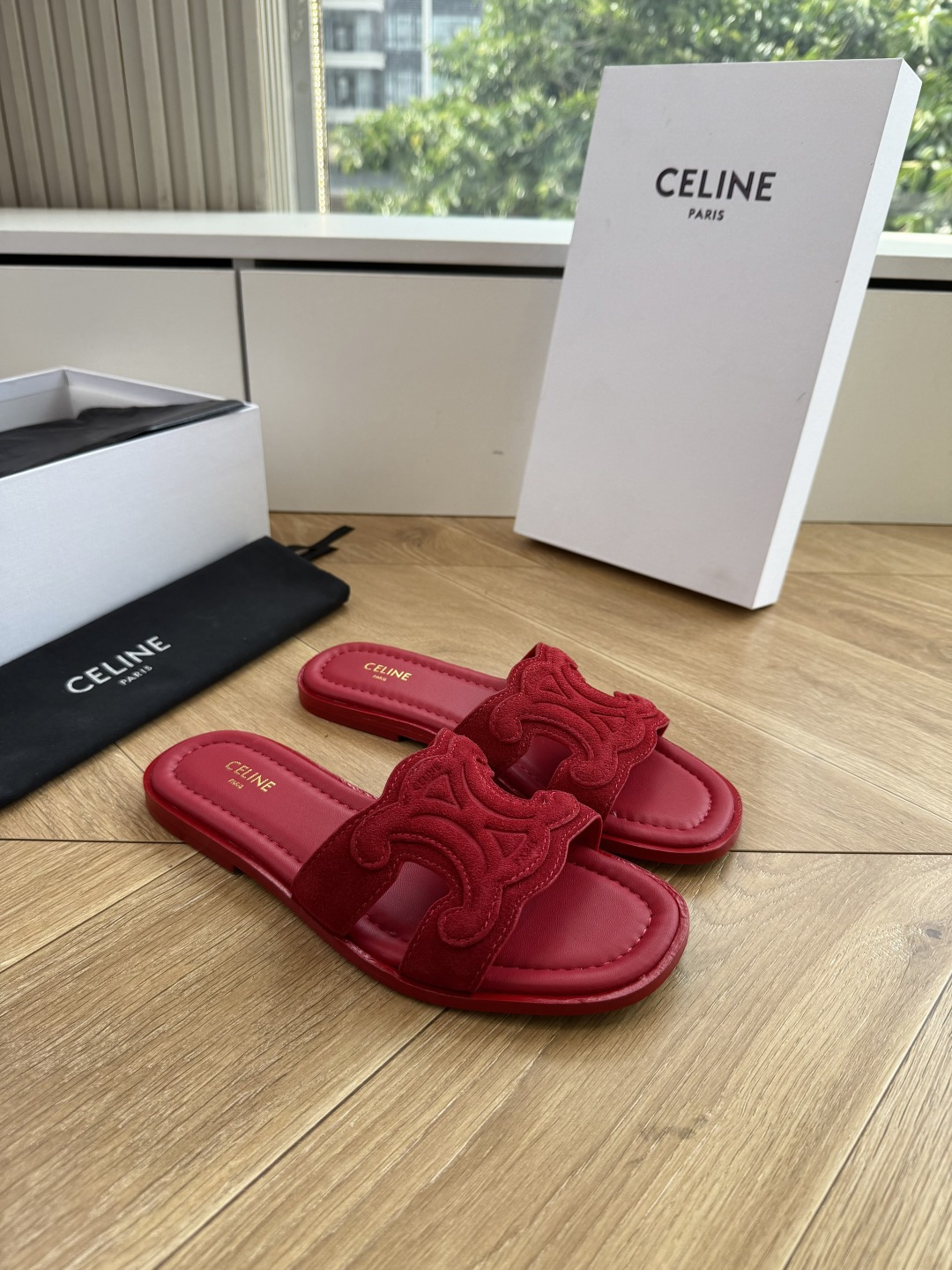 G039😃所见即所得代购级别CELINE思琳赛琳CELINE RUNNER 有CELINE标志运动鞋侧面凹印鞋面压印CE G039😃所见即所得代购级别CELINE思琳赛琳CELINE RUNNER 有CELINE标志运动鞋侧面凹印鞋面压印CE