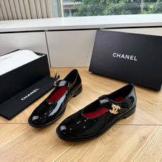 G238@Chane*26ss夏季新款玛丽珍单鞋 温柔名媛的氛围感缓缓蔓延,圆润鞋头搭配精巧的小蝴蝶结,撞色双C贴标是整 G238@Chane*26ss夏季新款玛丽珍单鞋 温柔名媛的氛围感缓缓蔓延,圆润鞋头搭配精巧的小蝴蝶结,撞色双C贴标是整