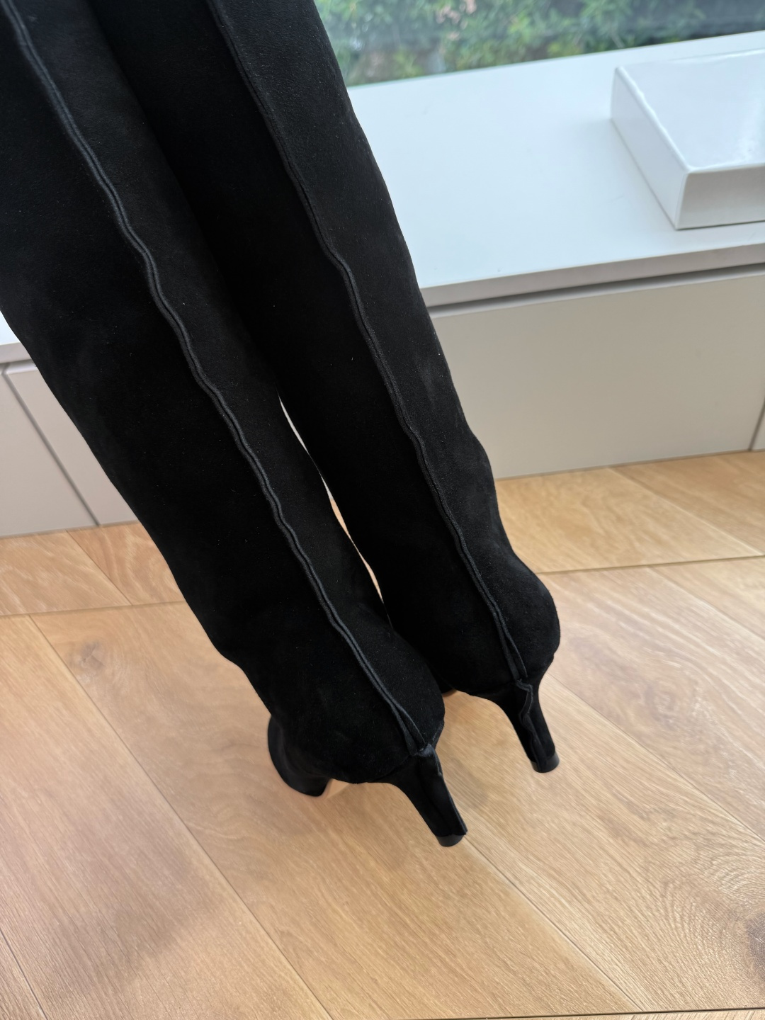 G077代购级别 Maison Margiela 玛吉拉Mm6真皮宽筒直筒长靴不过膝 秋冬新细高跟高筒靴最高版本买手代购 G077代购级别 Maison Margiela 玛吉拉Mm6真皮宽筒直筒长靴不过膝 秋冬新细高跟高筒靴最高版本买手代购