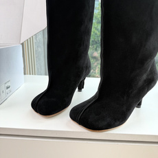 G077代购级别 Maison Margiela 玛吉拉Mm6真皮宽筒直筒长靴不过膝 秋冬新细高跟高筒靴最高版本买手代购 G077代购级别 Maison Margiela 玛吉拉Mm6真皮宽筒直筒长靴不过膝 秋冬新细高跟高筒靴最高版本买手代购