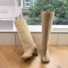 G077代购级别 Maison Margiela 玛吉拉Mm6真皮宽筒直筒长靴不过膝 秋冬新细高跟高筒靴最高版本买手代购 G077代购级别 Maison Margiela 玛吉拉Mm6真皮宽筒直筒长靴不过膝 秋冬新细高跟高筒靴最高版本买手代购