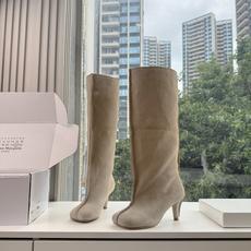 G077代购级别 Maison Margiela 玛吉拉Mm6真皮宽筒直筒长靴不过膝 秋冬新细高跟高筒靴最高版本买手代购 G077代购级别 Maison Margiela 玛吉拉Mm6真皮宽筒直筒长靴不过膝 秋冬新细高跟高筒靴最高版本买手代购