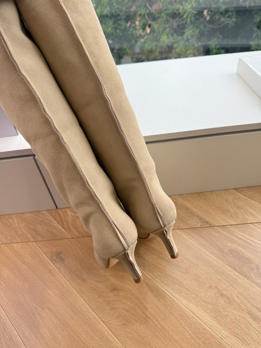 G077代购级别 Maison Margiela 玛吉拉Mm6真皮宽筒直筒长靴不过膝 秋冬新细高跟高筒靴最高版本买手代购 G077代购级别 Maison Margiela 玛吉拉Mm6真皮宽筒直筒长靴不过膝 秋冬新细高跟高筒靴最高版本买手代购