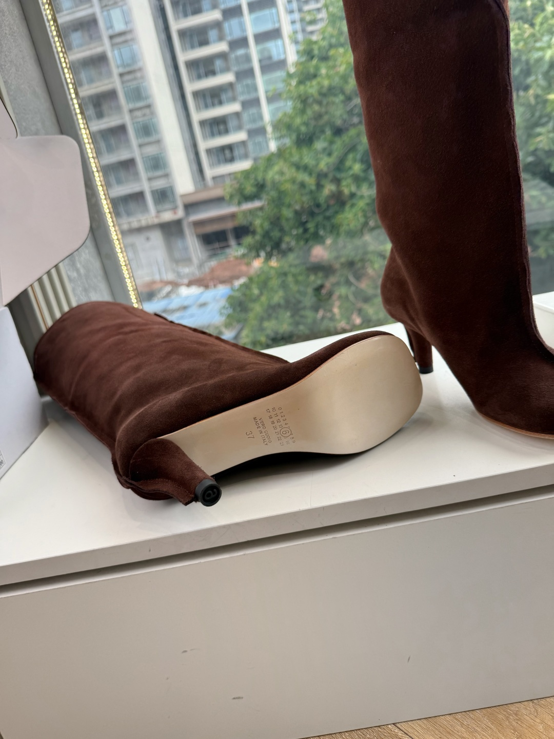 G077代购级别 Maison Margiela 玛吉拉Mm6真皮宽筒直筒长靴不过膝 秋冬新细高跟高筒靴最高版本买手代购 G077代购级别 Maison Margiela 玛吉拉Mm6真皮宽筒直筒长靴不过膝 秋冬新细高跟高筒靴最高版本买手代购