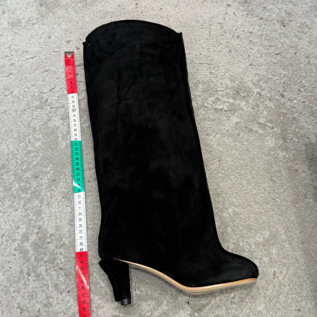 G077代购级别 Maison Margiela 玛吉拉Mm6真皮宽筒直筒长靴不过膝 秋冬新细高跟高筒靴最高版本买手代购 G077代购级别 Maison Margiela 玛吉拉Mm6真皮宽筒直筒长靴不过膝 秋冬新细高跟高筒靴最高版本买手代购