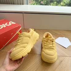 G741@OHOKA 越来越高攀不起了! 勇闯时尚圈,HOKA携手Marni! 善用色彩的 Marni这次给 Hoka来 G741@OHOKA 越来越高攀不起了! 勇闯时尚圈,HOKA携手Marni! 善用色彩的 Marni这次给 Hoka来
