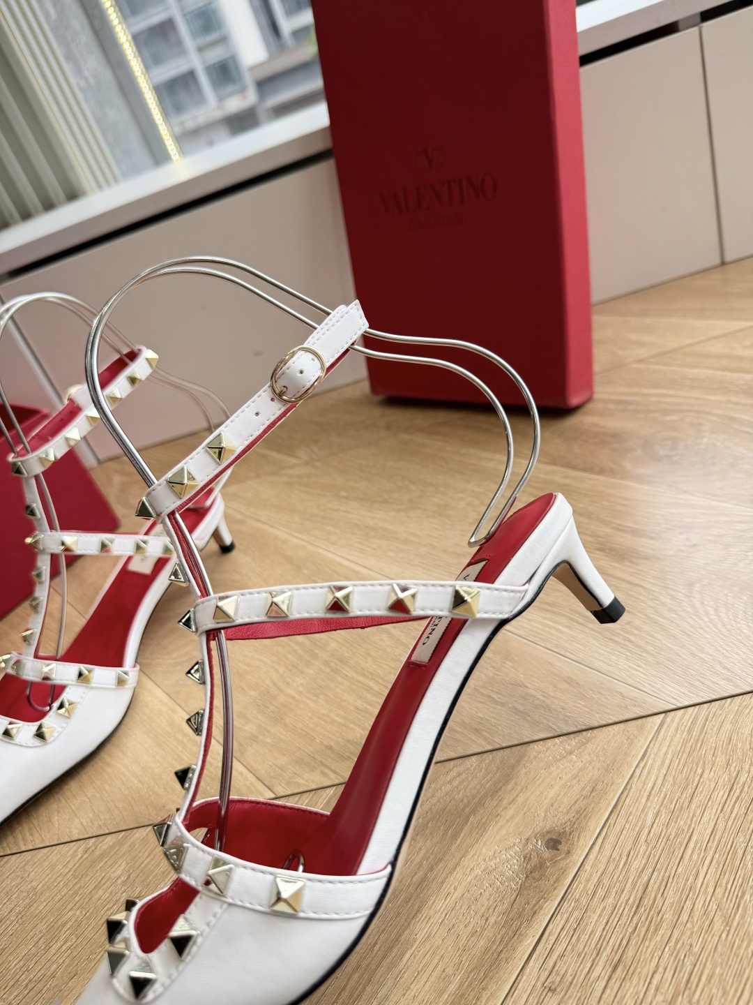 Valentino Rockstud White T-strap Kitten Heels