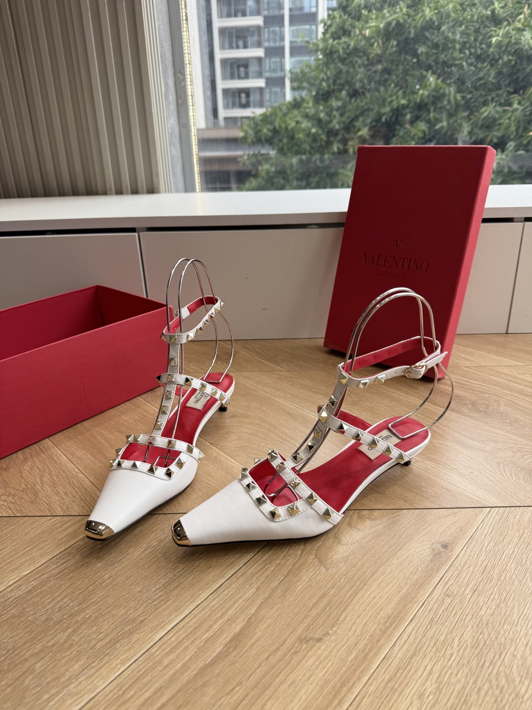 Valentino Rockstud White T-strap Kitten Heels