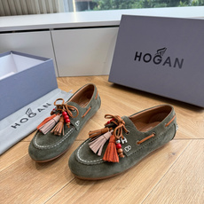 G013顶级品质 Hoga*26ss夏季新款彩穗流苏乐福鞋 自带松弛复古英伦氛围感的四季乐福豆豆鞋,圆润船型鞋头,鞋身搭 G013顶级品质 Hoga*26ss夏季新款彩穗流苏乐福鞋 自带松弛复古英伦氛围感的四季乐福豆豆鞋,圆润船型鞋头,鞋身搭