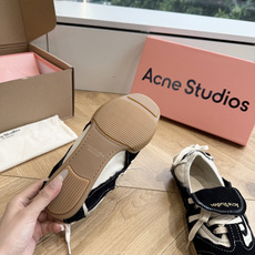 G213顶级品质 Acne Studios 26ss 秋季新款走秀款芭蕾鞋 可以说每一双都是可以珍藏的鞋子 今年这款芭蕾 G213顶级品质 Acne Studios 26ss 秋季新款走秀款芭蕾鞋 可以说每一双都是可以珍藏的鞋子 今年这款芭蕾