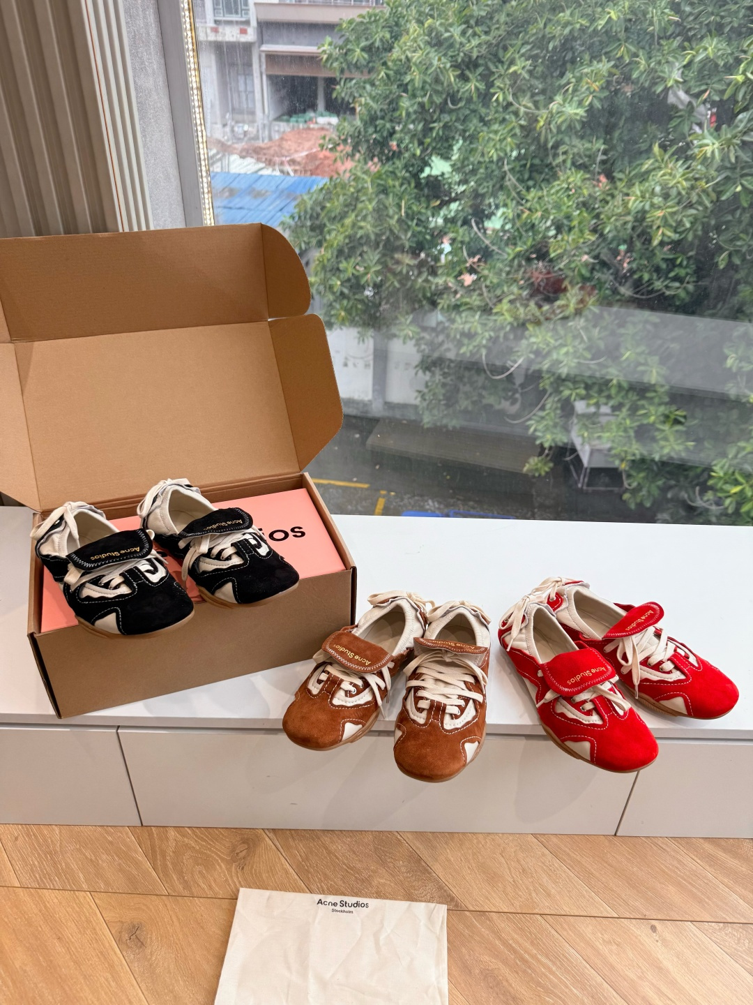 G213顶级品质 Acne Studios 26ss 秋季新款走秀款芭蕾鞋 可以说每一双都是可以珍藏的鞋子 今年这款芭蕾 G213顶级品质 Acne Studios 26ss 秋季新款走秀款芭蕾鞋 可以说每一双都是可以珍藏的鞋子 今年这款芭蕾