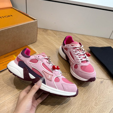 配饰60😀G2231-Louis Vuiton 路易威登 新款 LV Trainer系列板鞋篮球鞋 ‼️ 本款 LV 配饰60😀G2231-Louis Vuiton 路易威登 新款 LV Trainer系列板鞋篮球鞋 ‼️ 本款 LV