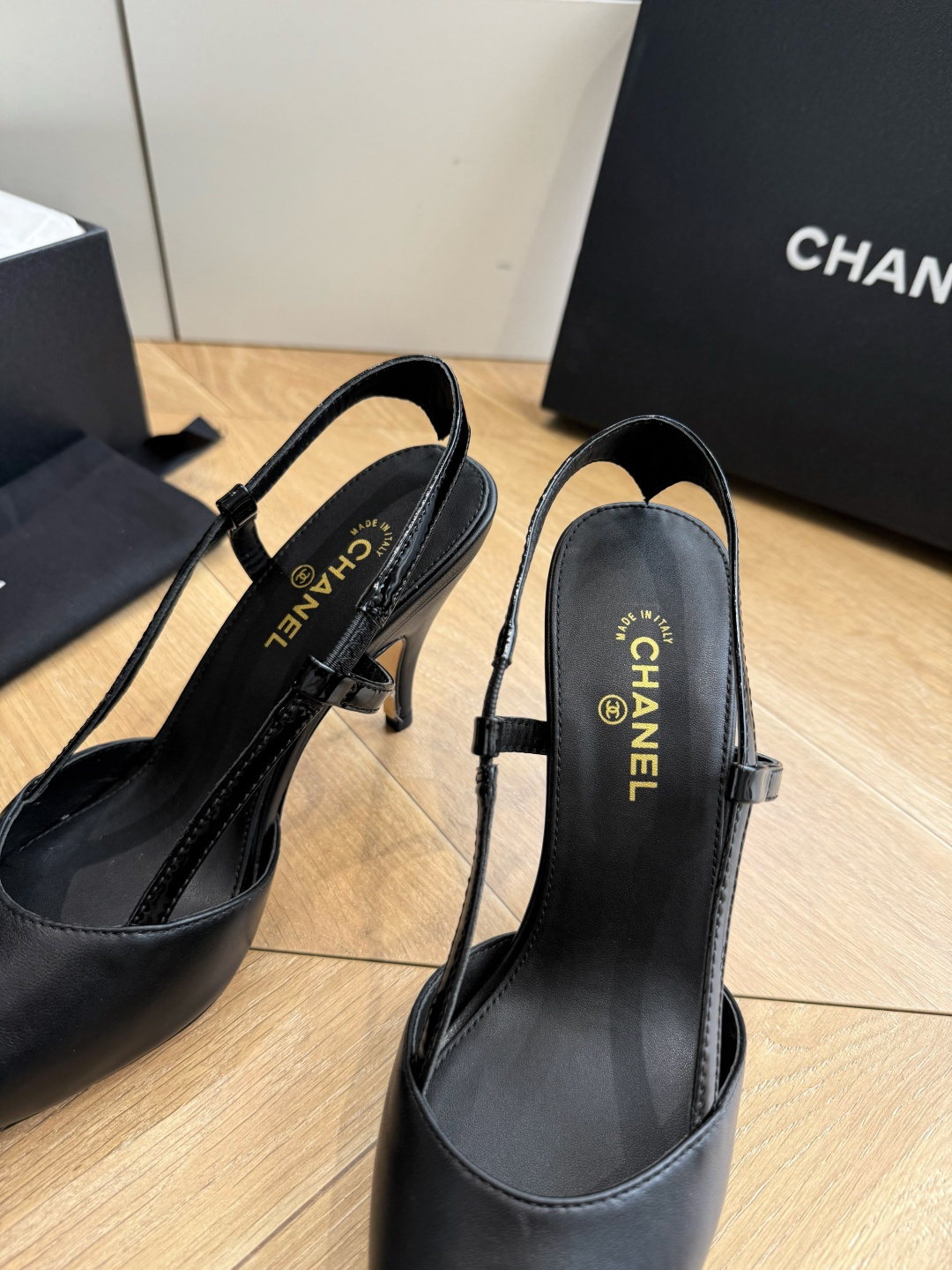 G238😀CHANEL* 香奈儿小香2026专柜同步新款高跟鞋单鞋凉鞋 极简设计 超好搭配的日常款、无论高度 质感都无可