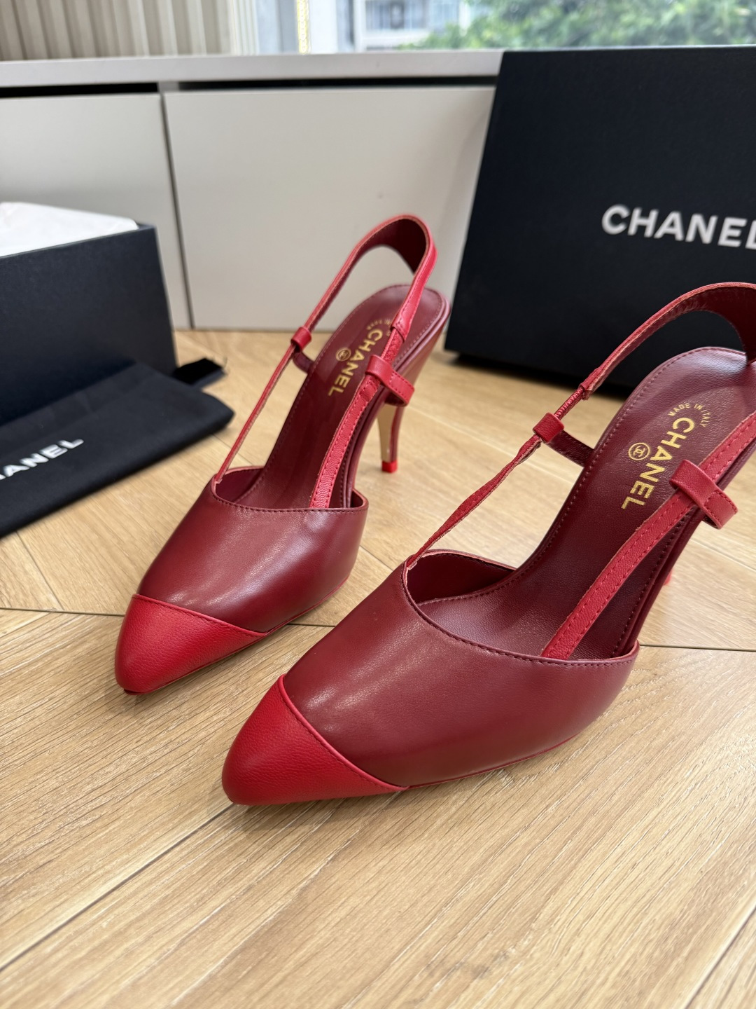G238😀CHANEL* 香奈儿小香2026专柜同步新款高跟鞋单鞋凉鞋 极简设计 超好搭配的日常款、无论高度 质感都无可 G238😀CHANEL* 香奈儿小香2026专柜同步新款高跟鞋单鞋凉鞋 极简设计 超好搭配的日常款、无论高度 质感都无可