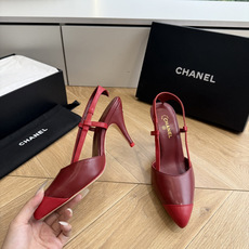 G238😀CHANEL* 香奈儿小香2026专柜同步新款高跟鞋单鞋凉鞋 极简设计 超好搭配的日常款、无论高度 质感都无可 G238😀CHANEL* 香奈儿小香2026专柜同步新款高跟鞋单鞋凉鞋 极简设计 超好搭配的日常款、无论高度 质感都无可