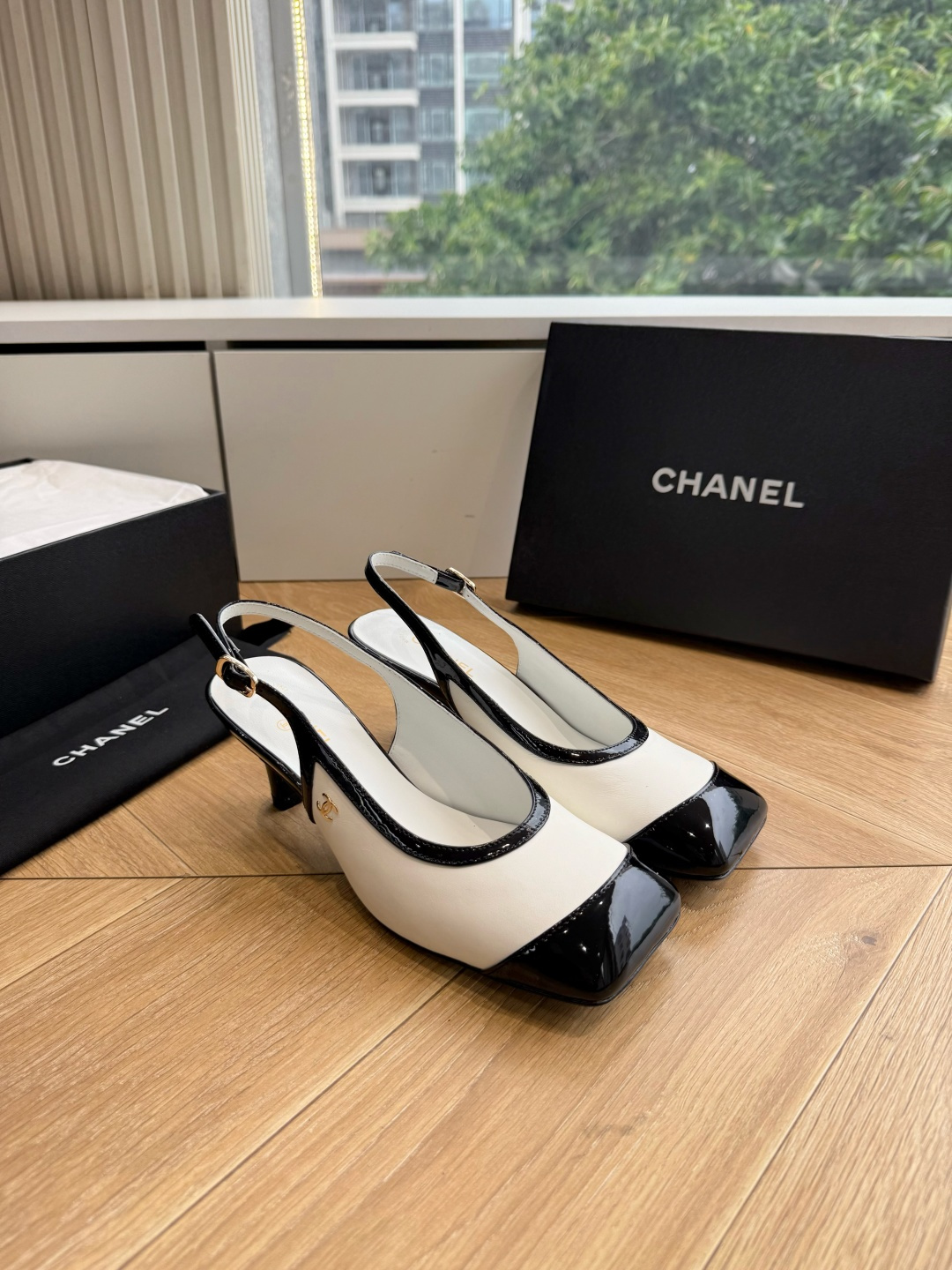 G238😀CHANEL* 香奈儿小香2026专柜同步新款高跟鞋单鞋凉鞋 极简设计 超好搭配的日常款、无论高度 质感都无可 G238😀CHANEL* 香奈儿小香2026专柜同步新款高跟鞋单鞋凉鞋 极简设计 超好搭配的日常款、无论高度 质感都无可