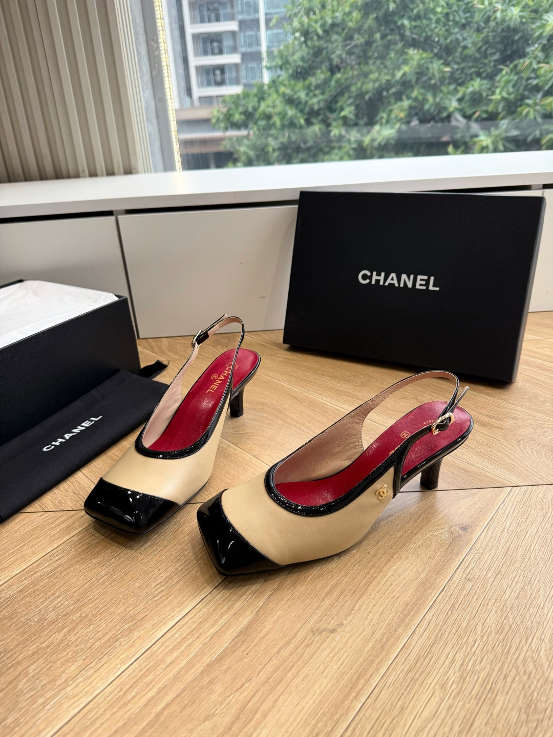 G238😀CHANEL* 香奈儿小香2026专柜同步新款高跟鞋单鞋凉鞋 极简设计 超好搭配的日常款、无论高度 质感都无可 G238😀CHANEL* 香奈儿小香2026专柜同步新款高跟鞋单鞋凉鞋 极简设计 超好搭配的日常款、无论高度 质感都无可