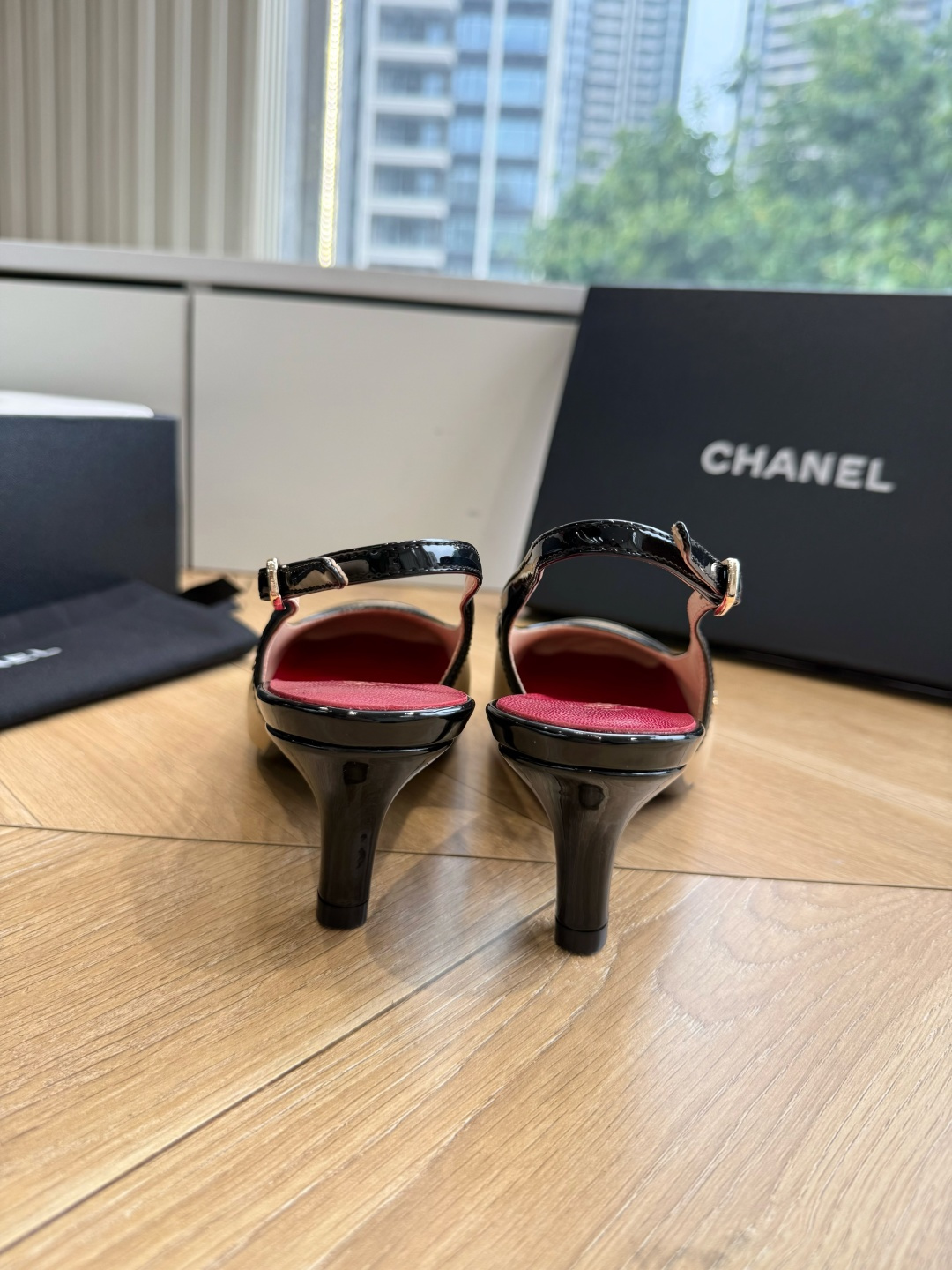 G238😀CHANEL* 香奈儿小香2026专柜同步新款高跟鞋单鞋凉鞋 极简设计 超好搭配的日常款、无论高度 质感都无可 G238😀CHANEL* 香奈儿小香2026专柜同步新款高跟鞋单鞋凉鞋 极简设计 超好搭配的日常款、无论高度 质感都无可