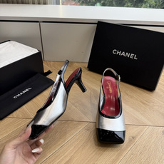 G238😀CHANEL* 香奈儿小香2026专柜同步新款高跟鞋单鞋凉鞋 极简设计 超好搭配的日常款、无论高度 质感都无可 G238😀CHANEL* 香奈儿小香2026专柜同步新款高跟鞋单鞋凉鞋 极简设计 超好搭配的日常款、无论高度 质感都无可