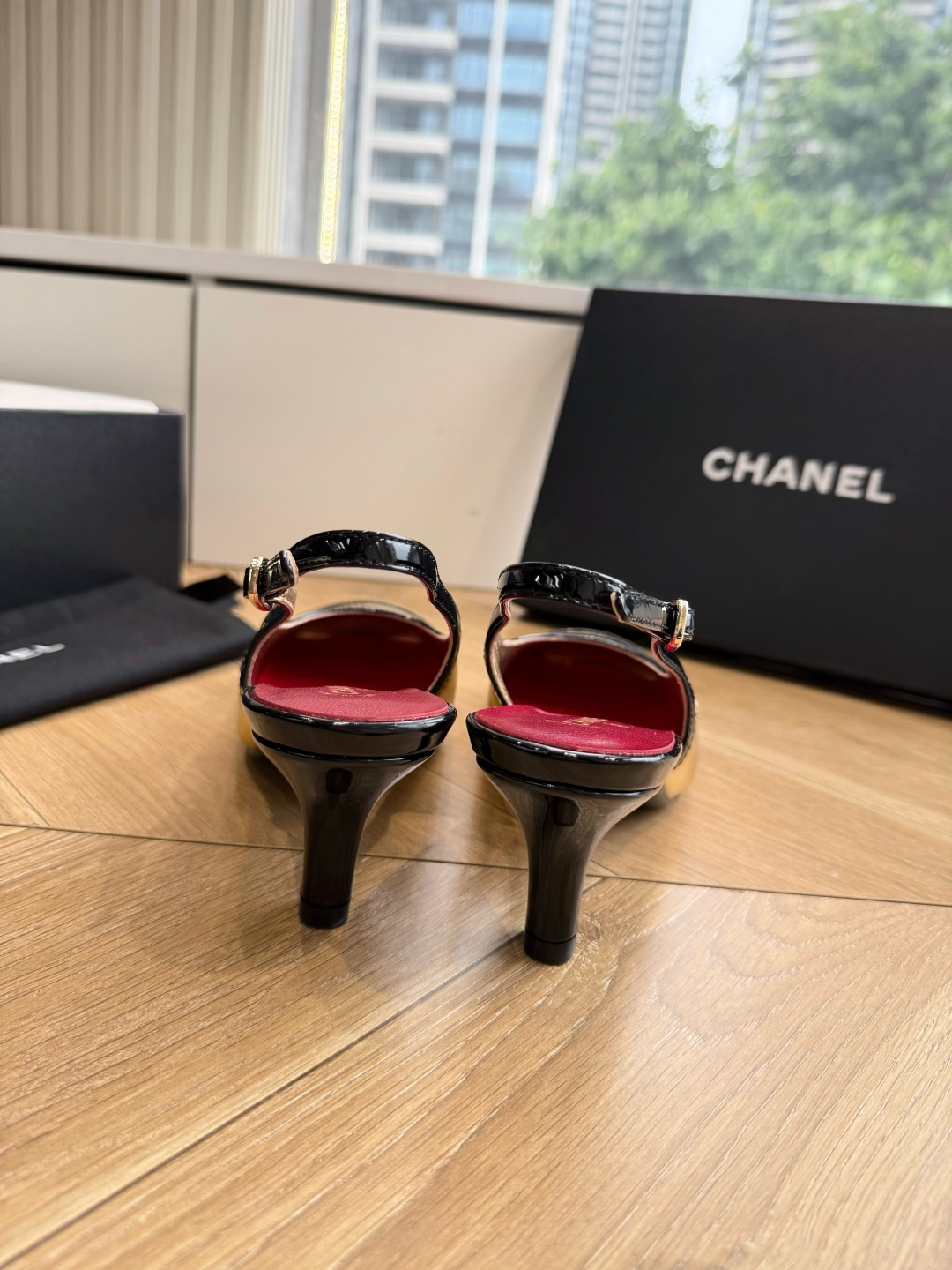 G238😀CHANEL* 香奈儿小香2026专柜同步新款高跟鞋单鞋凉鞋 极简设计 超好搭配的日常款、无论高度 质感都无可 G238😀CHANEL* 香奈儿小香2026专柜同步新款高跟鞋单鞋凉鞋 极简设计 超好搭配的日常款、无论高度 质感都无可