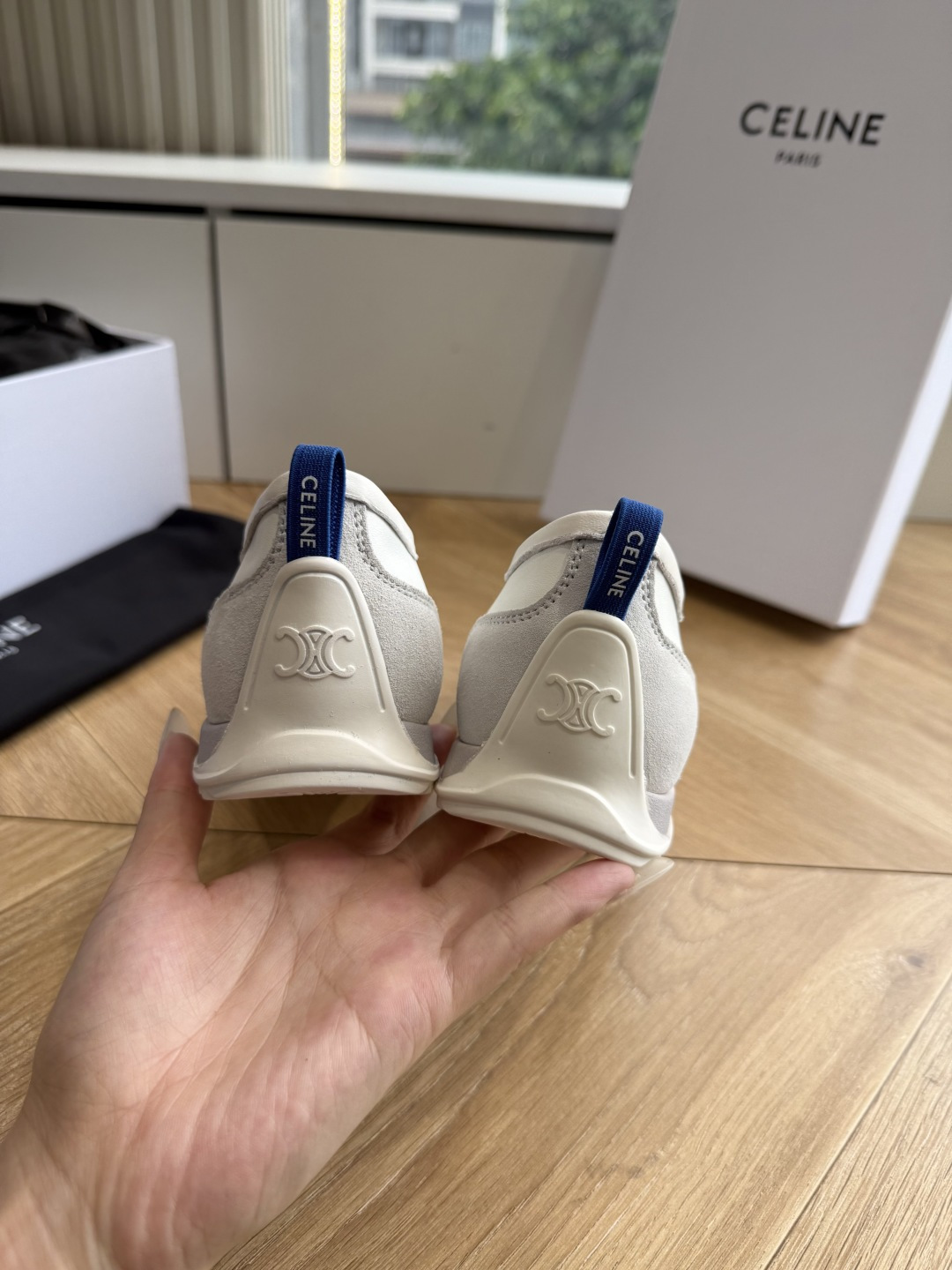 主打一个出货快品质好G08代购级别CELINE|赛琳思琳春夏最新款Racer系列 阿甘鞋 配Celine专用品质辅料包装 主打一个出货快品质好G08代购级别CELINE|赛琳思琳春夏最新款Racer系列 阿甘鞋 配Celine专用品质辅料包装