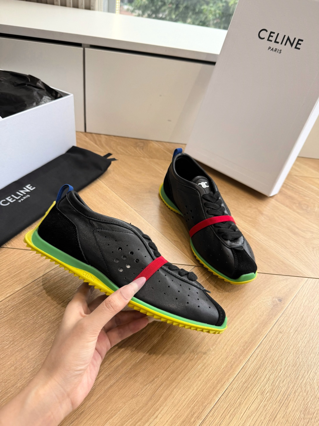 主打一个出货快品质好G08代购级别CELINE｜赛琳思琳春夏最新款Racer系列 阿甘鞋 配Celine专用品质辅料包装