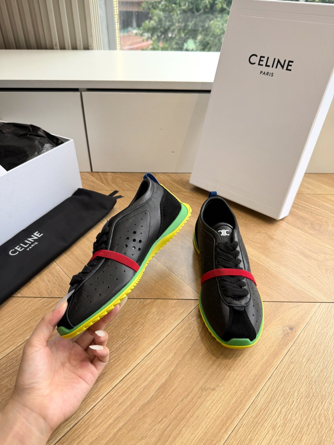 主打一个出货快品质好G08代购级别CELINE｜赛琳思琳春夏最新款Racer系列 阿甘鞋 配Celine专用品质辅料包装
