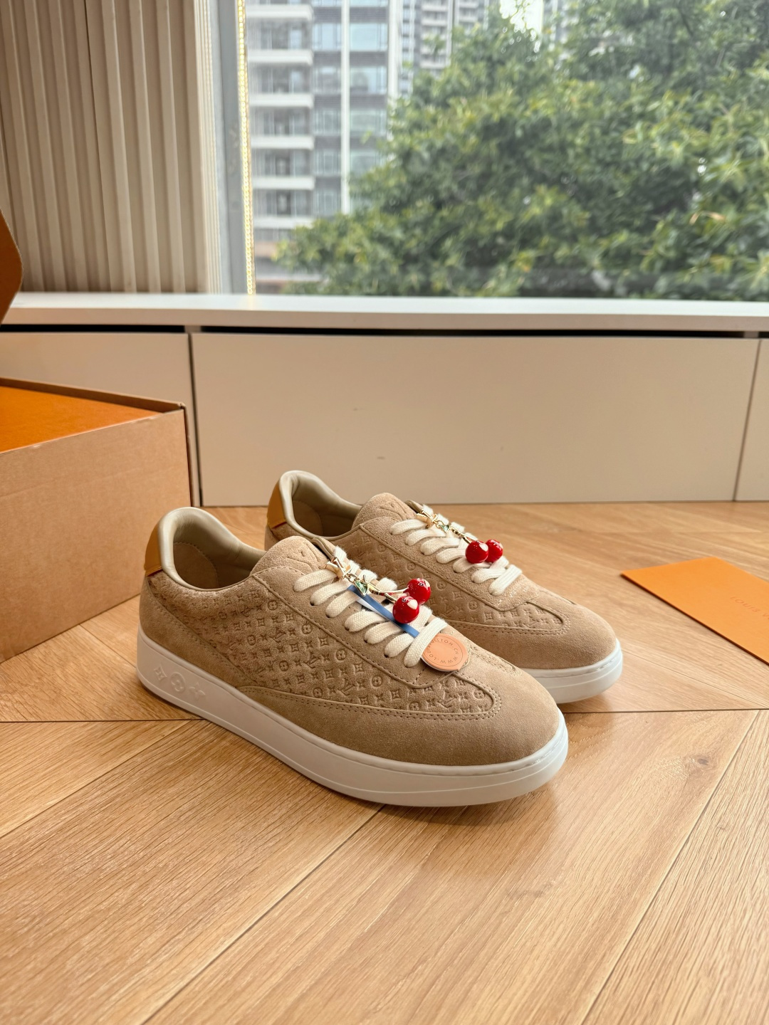 配饰60😀G2231-Louis Vuiton 路易威登 新款 LV Trainer系列板鞋篮球鞋 ‼️ 本款 LV 配饰60😀G2231-Louis Vuiton 路易威登 新款 LV Trainer系列板鞋篮球鞋 ‼️ 本款 LV
