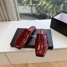 G988带飞机盒Chane*26ss夏季新款玛丽珍单鞋 温柔名媛的氛围感缓缓蔓延,圆润鞋头搭配精巧的小蝴蝶结,撞色双C贴 G988带飞机盒Chane*26ss夏季新款玛丽珍单鞋 温柔名媛的氛围感缓缓蔓延,圆润鞋头搭配精巧的小蝴蝶结,撞色双C贴