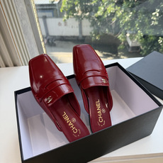 G988带飞机盒Chane*26ss夏季新款玛丽珍单鞋 温柔名媛的氛围感缓缓蔓延,圆润鞋头搭配精巧的小蝴蝶结,撞色双C贴 G988带飞机盒Chane*26ss夏季新款玛丽珍单鞋 温柔名媛的氛围感缓缓蔓延,圆润鞋头搭配精巧的小蝴蝶结,撞色双C贴