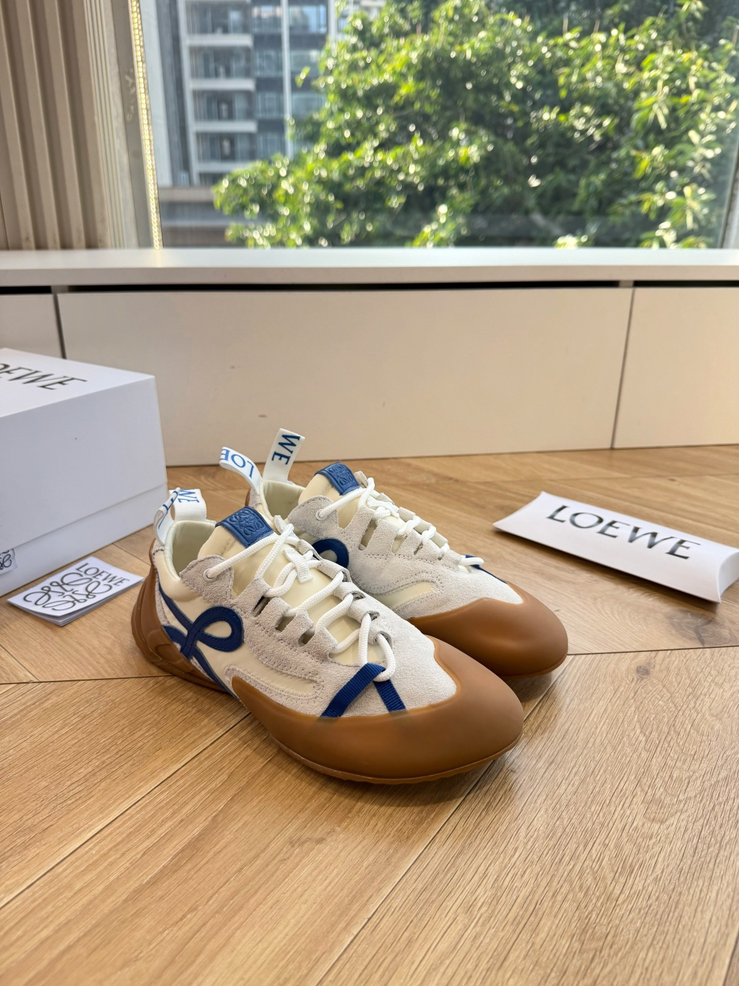 G193飞机盒版所见即所得LOEW·*罗意威2026新款 新色上新活力满满芭蕾阿甘鞋 罗意威新款Grip|登山款时尚运动 G193飞机盒版所见即所得LOEW·*罗意威2026新款 新色上新活力满满芭蕾阿甘鞋 罗意威新款Grip|登山款时尚运动