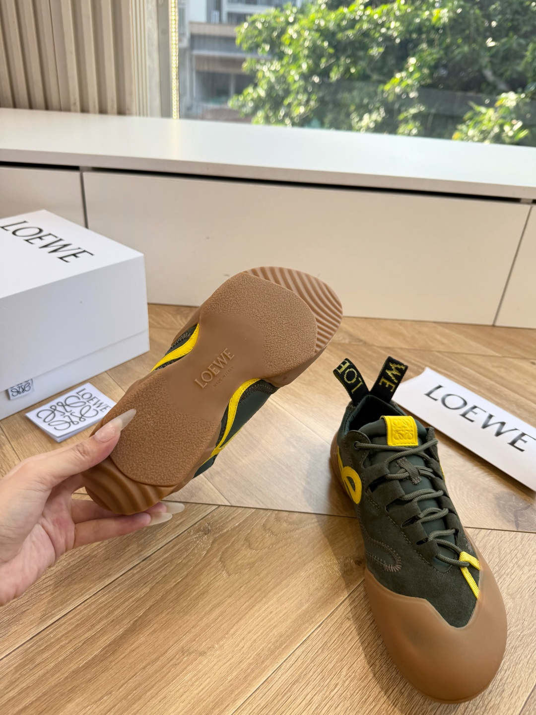 G193飞机盒版所见即所得LOEW·*罗意威2026新款 新色上新活力满满芭蕾阿甘鞋 罗意威新款Grip|登山款时尚运动 G193飞机盒版所见即所得LOEW·*罗意威2026新款 新色上新活力满满芭蕾阿甘鞋 罗意威新款Grip|登山款时尚运动