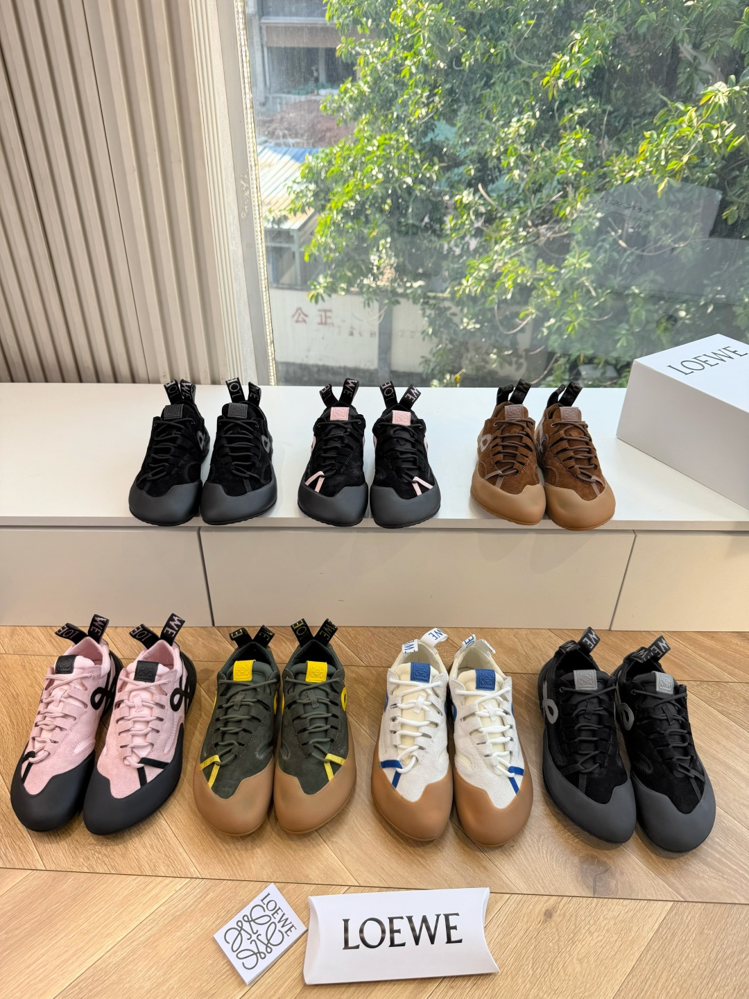 G193飞机盒版所见即所得LOEW·*罗意威2026新款 新色上新活力满满芭蕾阿甘鞋 罗意威新款Grip|登山款时尚运动 G193飞机盒版所见即所得LOEW·*罗意威2026新款 新色上新活力满满芭蕾阿甘鞋 罗意威新款Grip|登山款时尚运动