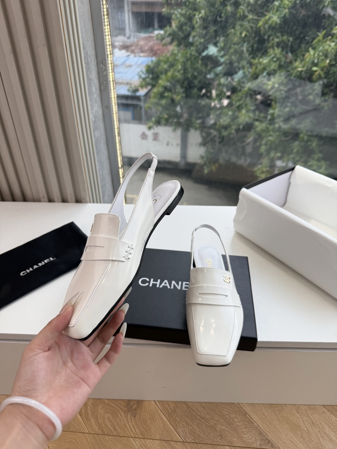 G988😀CHANEL* 香奈儿小香2026专柜同步新款高跟鞋单鞋凉鞋 极简设计 超好搭配的日常款、无论高度 质感都无可 G988😀CHANEL* 香奈儿小香2026专柜同步新款高跟鞋单鞋凉鞋 极简设计 超好搭配的日常款、无论高度 质感都无可