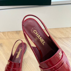 G988😀CHANEL* 香奈儿小香2026专柜同步新款高跟鞋单鞋凉鞋 极简设计 超好搭配的日常款、无论高度 质感都无可 G988😀CHANEL* 香奈儿小香2026专柜同步新款高跟鞋单鞋凉鞋 极简设计 超好搭配的日常款、无论高度 质感都无可