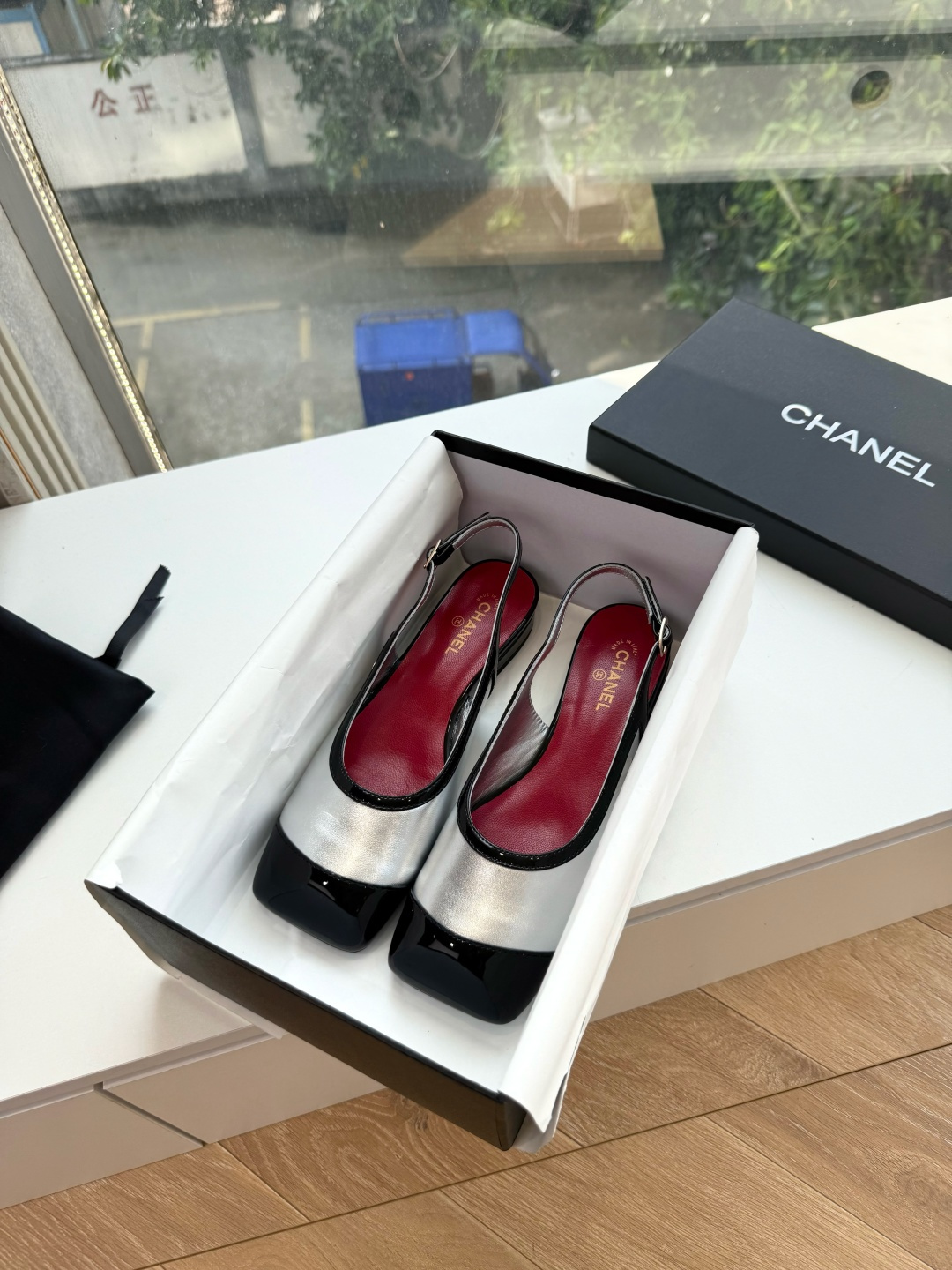 G238😀CHANEL* 香奈儿小香2026专柜同步新款高跟鞋单鞋凉鞋 极简设计 超好搭配的日常款、无论高度 质感都无可 G238😀CHANEL* 香奈儿小香2026专柜同步新款高跟鞋单鞋凉鞋 极简设计 超好搭配的日常款、无论高度 质感都无可