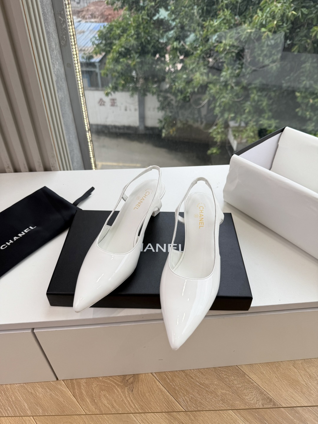 G238😀CHANEL* 香奈儿小香2026专柜同步新款高跟鞋单鞋凉鞋 极简设计 超好搭配的日常款、无论高度 质感都无可 G238😀CHANEL* 香奈儿小香2026专柜同步新款高跟鞋单鞋凉鞋 极简设计 超好搭配的日常款、无论高度 质感都无可