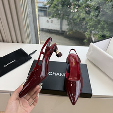 G238😀CHANEL* 香奈儿小香2026专柜同步新款高跟鞋单鞋凉鞋 极简设计 超好搭配的日常款、无论高度 质感都无可 G238😀CHANEL* 香奈儿小香2026专柜同步新款高跟鞋单鞋凉鞋 极简设计 超好搭配的日常款、无论高度 质感都无可