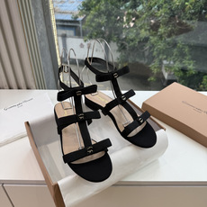 G305😀GianvitoRossi吉安维托罗西拖鞋凉鞋系列经典拖鞋凉鞋 超级百搭的一款单品 面料 :原版材质 内里:选 G305😀GianvitoRossi吉安维托罗西拖鞋凉鞋系列经典拖鞋凉鞋 超级百搭的一款单品 面料 :原版材质 内里:选