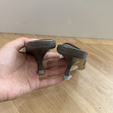 G199所见即所得顶级版本LV | 路易威登 X TM 6AM 村上隆联名款樱桃凉鞋新款 单鞋凉鞋顶级版本‼️原版一致 G199所见即所得顶级版本LV | 路易威登 X TM 6AM 村上隆联名款樱桃凉鞋新款 单鞋凉鞋顶级版本‼️原版一致