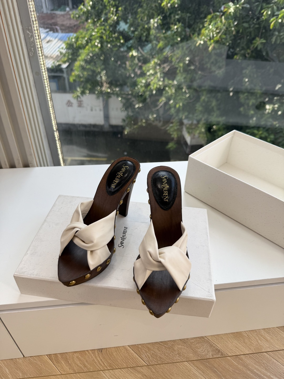 G288顶级品质Saint Laurent / 圣罗兰LeeYSL姐姐的美丽尤物又是人间圣罗兰 Rose同款的高跟鞋化很 G288顶级品质Saint Laurent / 圣罗兰LeeYSL姐姐的美丽尤物又是人间圣罗兰 Rose同款的高跟鞋化很