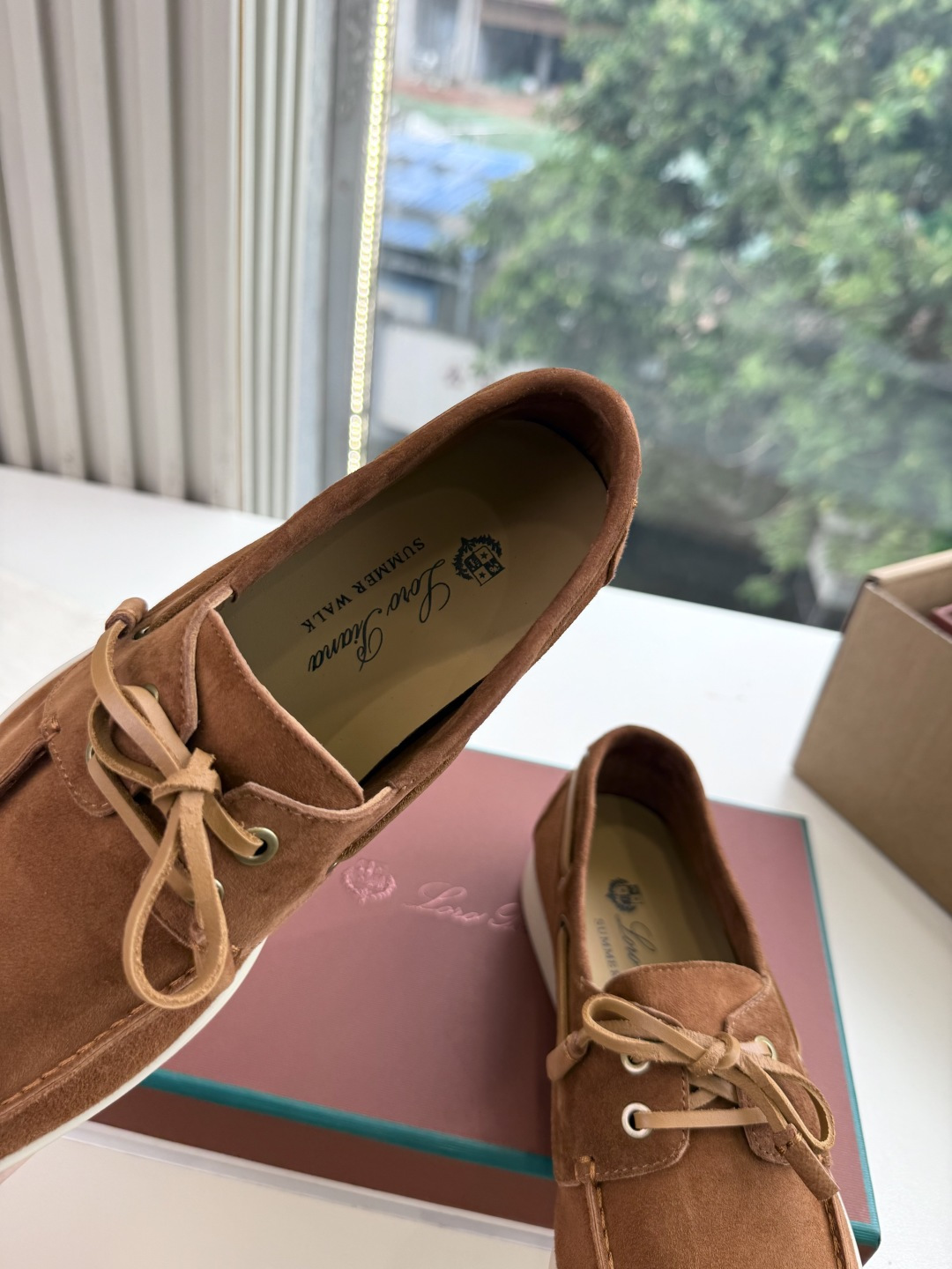 😀G588专柜原单品质 所见即所得Loro Pian*经典爆款出品lp顶级版本 英伦流苏平底乐福鞋 原来这就是传说走两万 😀G588专柜原单品质 所见即所得Loro Pian*经典爆款出品lp顶级版本 英伦流苏平底乐福鞋 原来这就是传说走两万