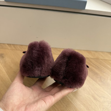 对版飞机盒G887prada普拉达最新玛丽珍乐福鞋单鞋复古时髦鞋面,让整双鞋轻便舒适 鲜艳色彩 满足不同风格时髦人士的多 对版飞机盒G887prada普拉达最新玛丽珍乐福鞋单鞋复古时髦鞋面,让整双鞋轻便舒适 鲜艳色彩 满足不同风格时髦人士的多
