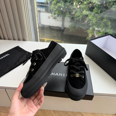 G059chanel26a球鞋美到心巴上 一买一个不吱声 讲道理 看到实物穿上脚 就会觉得更好看 有底有厚度 可能左边的 G059chanel26a球鞋美到心巴上 一买一个不吱声 讲道理 看到实物穿上脚 就会觉得更好看 有底有厚度 可能左边的