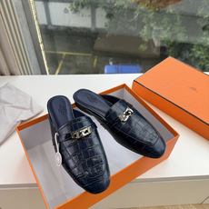 G393顶级版本Hermes 爱马仕春新款秋冬新出穆勒拖鞋乐福鞋简直是太完美了,亲大胆入,逛街妥妥的不需要创可贴还更新了 G393顶级版本Hermes 爱马仕春新款秋冬新出穆勒拖鞋乐福鞋简直是太完美了,亲大胆入,逛街妥妥的不需要创可贴还更新了