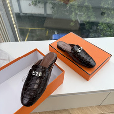 G393顶级版本Hermes 爱马仕春新款秋冬新出穆勒拖鞋乐福鞋简直是太完美了,亲大胆入,逛街妥妥的不需要创可贴还更新了 G393顶级版本Hermes 爱马仕春新款秋冬新出穆勒拖鞋乐福鞋简直是太完美了,亲大胆入,逛街妥妥的不需要创可贴还更新了